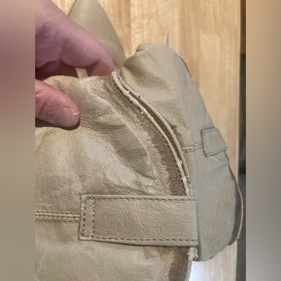 Dingo Ladies Tan pig slouch w/ harness in size 9.5 medium - Picture 8 of 15